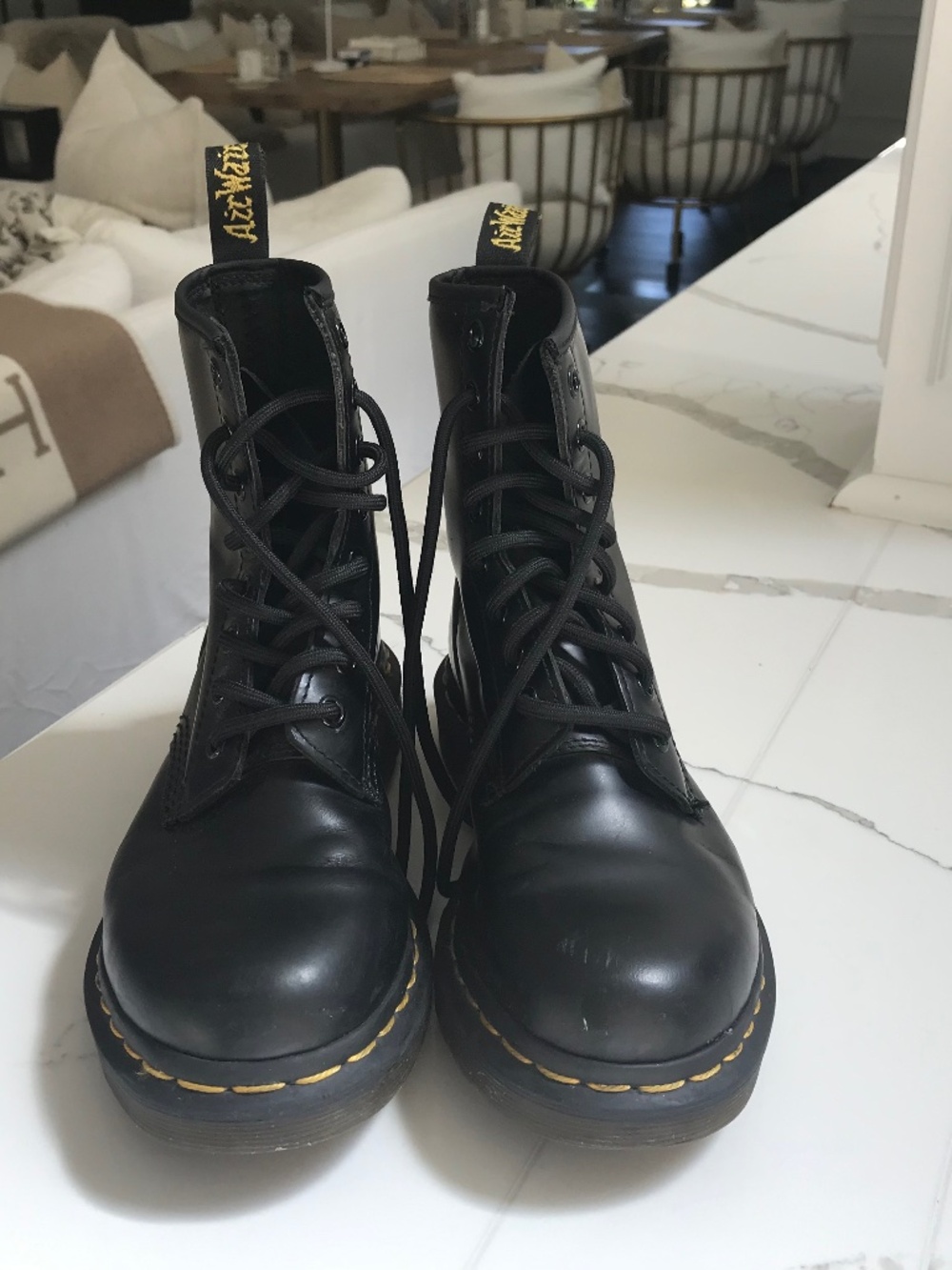 Dr. Martens Black 1460 W The Originals Style Sz 6